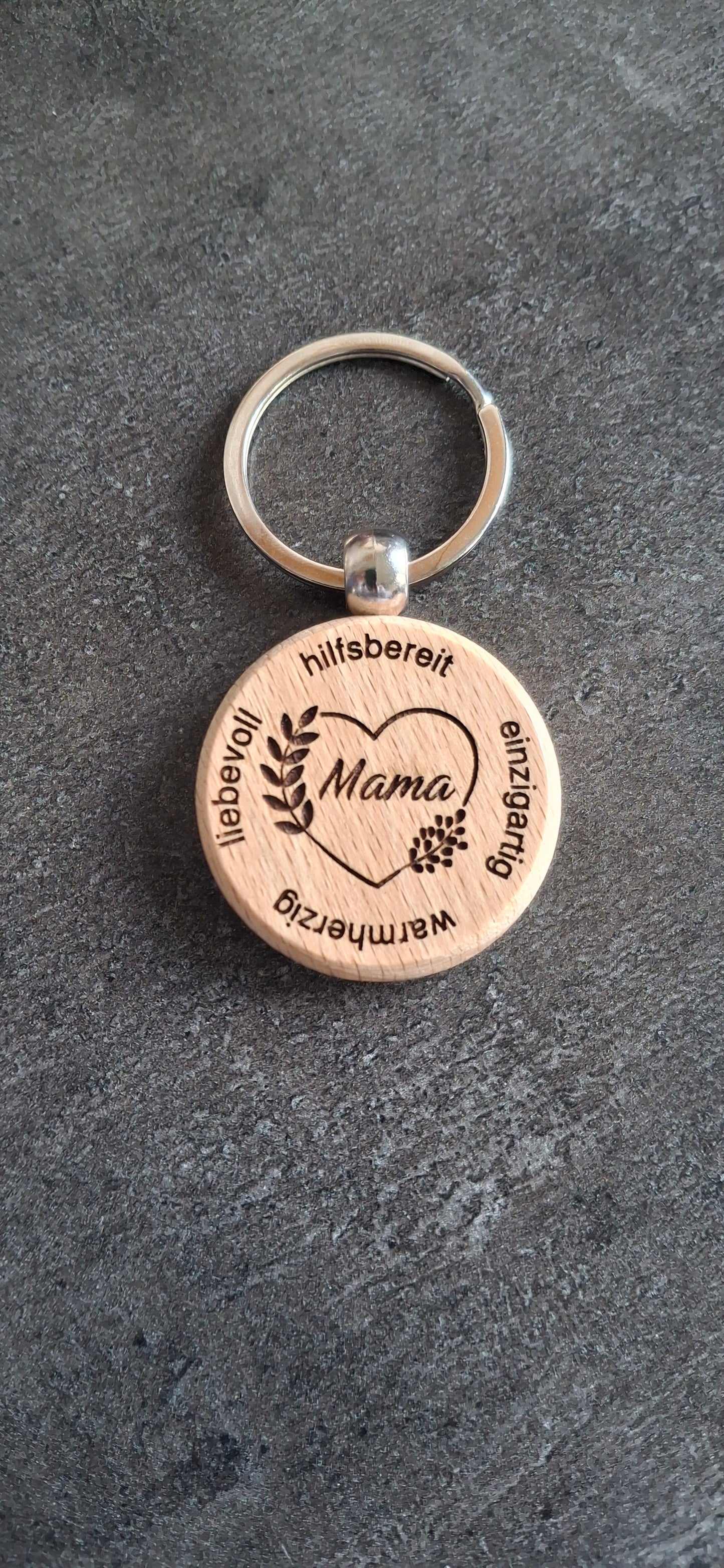 Schlüsselanhänger zum Muttertag, Geschenk zum Muttertag, personalisiert