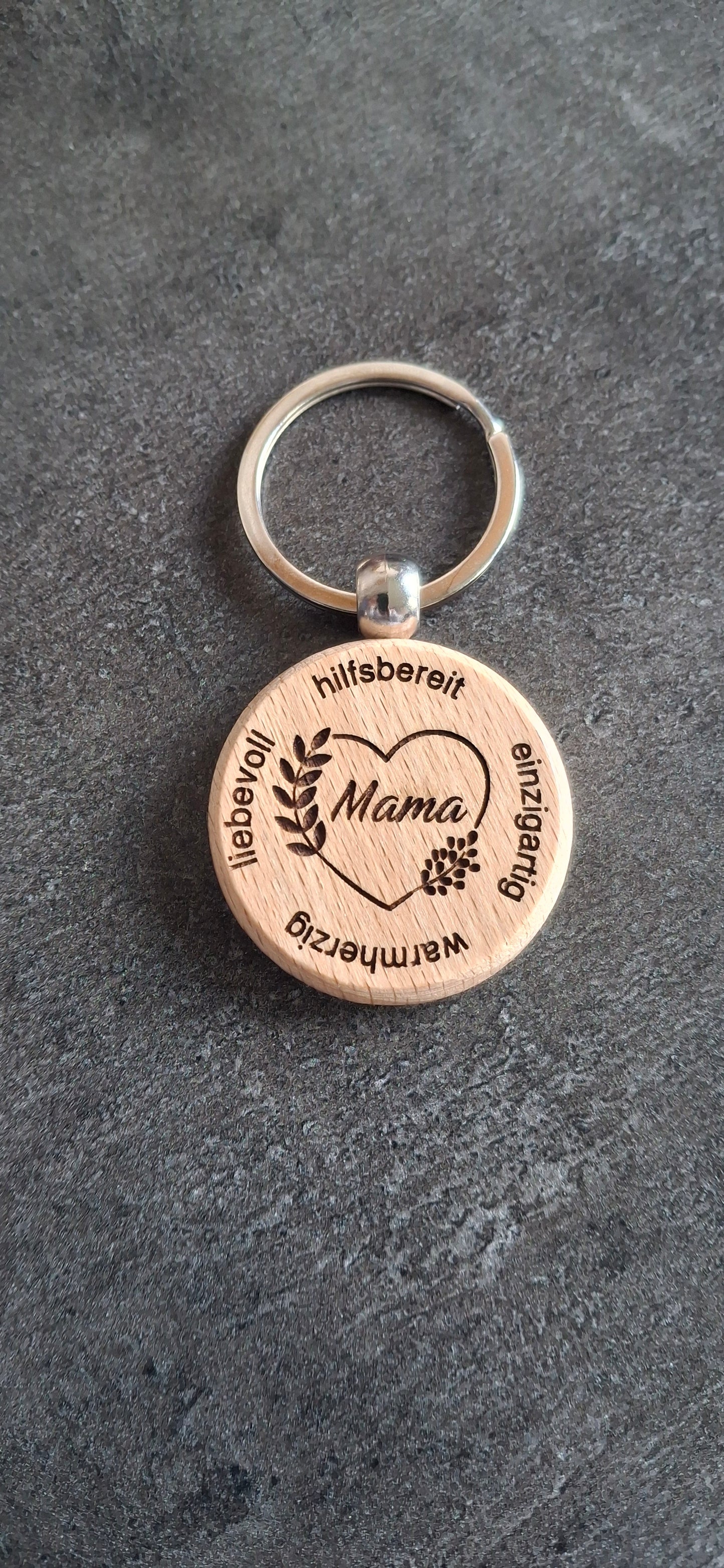 Schlüsselanhänger zum Muttertag, Geschenk zum Muttertag, personalisiert